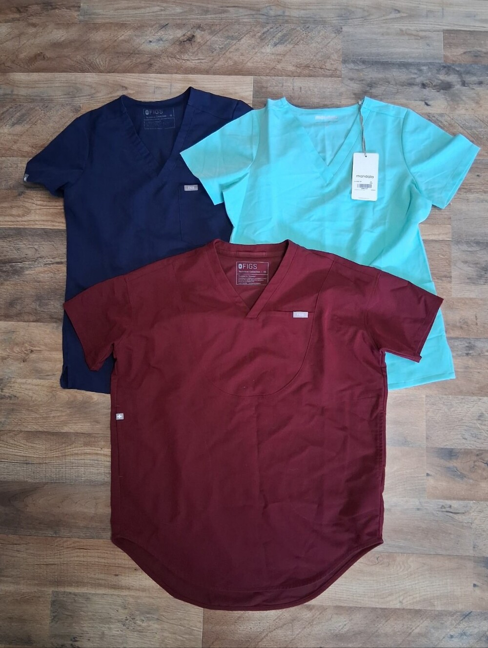 XS Figs And Mandala Scrub Tops